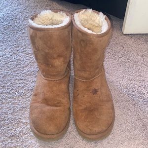 Chestnut UGGS, calf length, Size 8